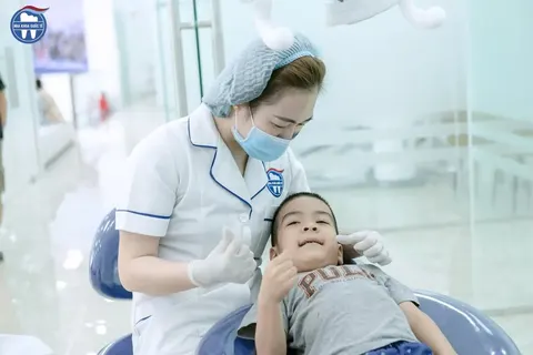 Đừng để quá lâu mới đi lấy cao răng nhé