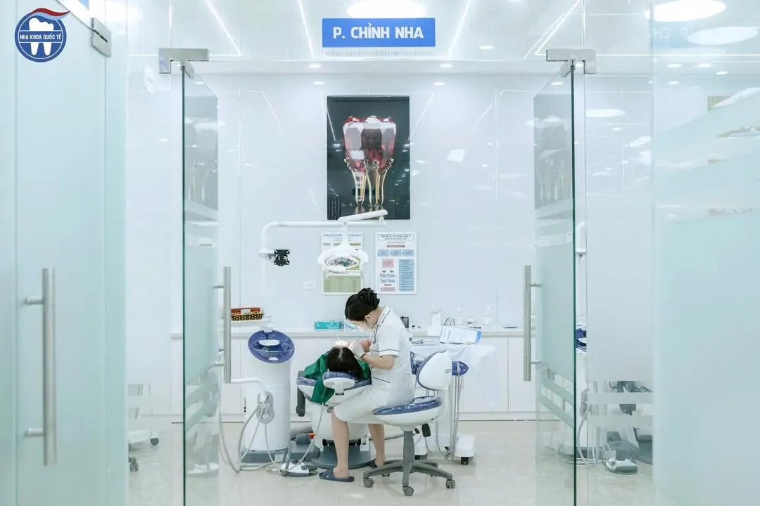 Đừng để quá lâu mới đi lấy cao răng nhé – ảnh 3