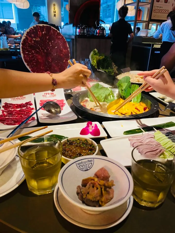 CẨM PHẢ ƠI, ĐI ĂN LẨU BÒ ĐÊ! – ảnh 2