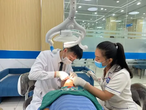 Làm răng đắt hay để răng sâu mới đắt nhỉ?