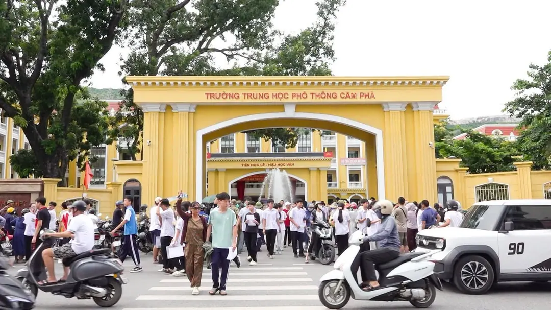 Hơn chục năm trước cũng thi, nhưng có vẻ áp lực ít hơn dạo những năm gần đây – ảnh 4