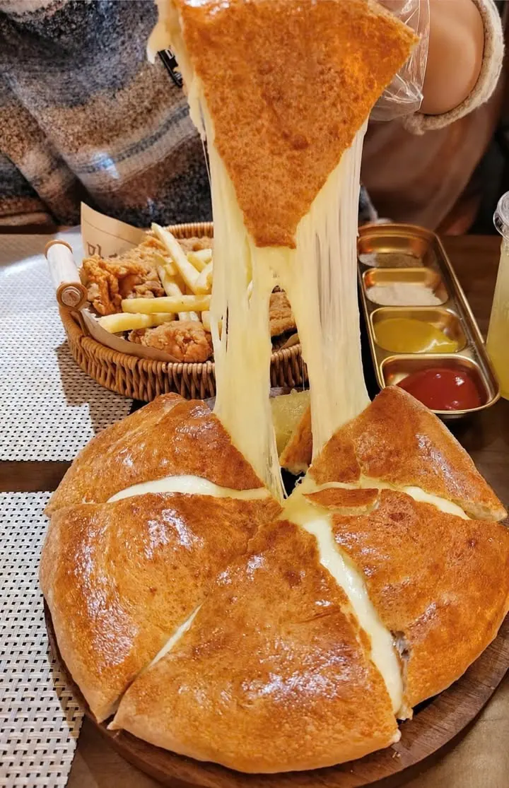 [Quán mới] Uầy pizza gì đây các bạn ơi – ảnh 1