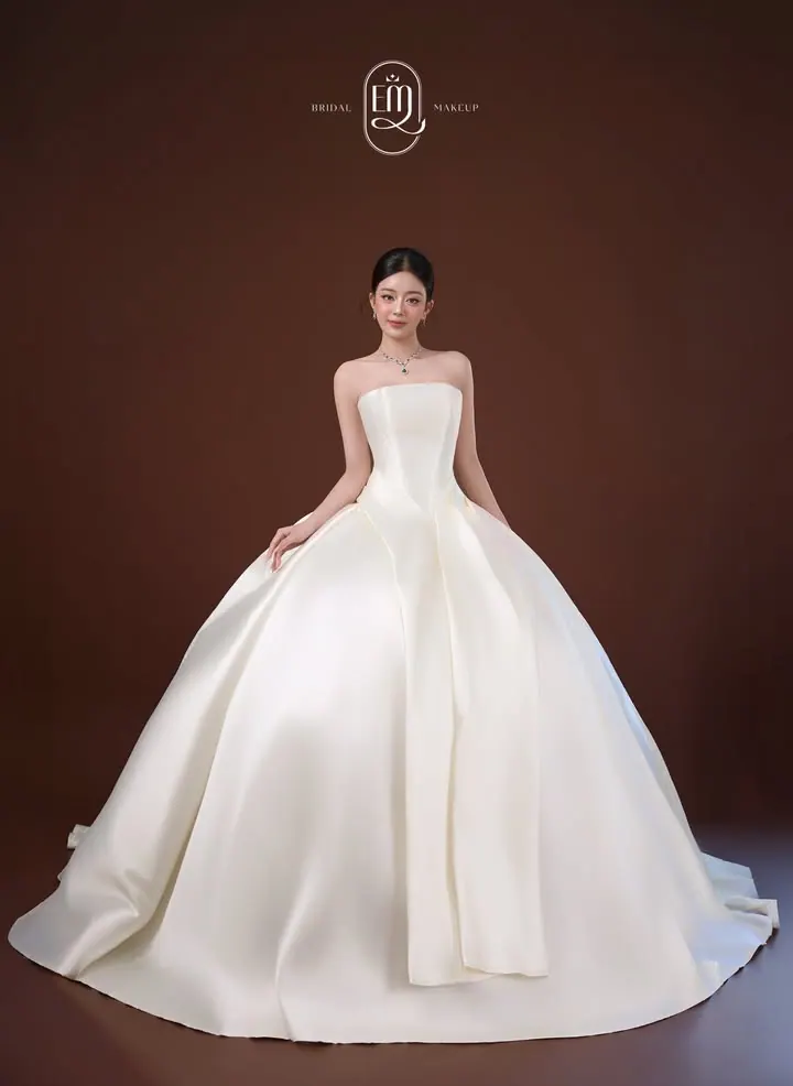 [Mới] Phát hiện 1 con gà ở Cần Thơ ra Cẩm Phả mở tiệm váy cưới – ảnh 5