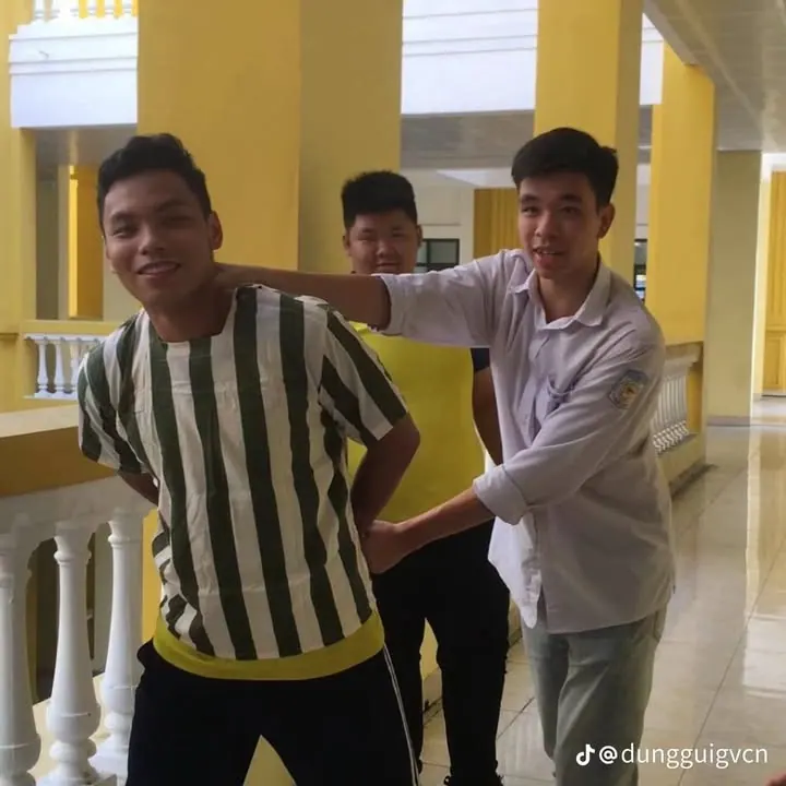 Sao ai cũng đăng bài này nhỉ, đến mức trend luôn – ảnh 10