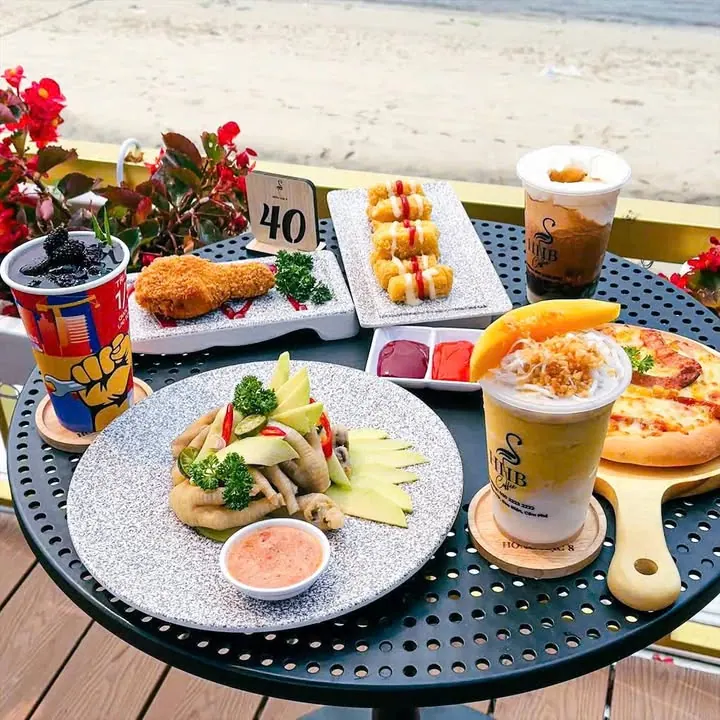 Khiếp - Ăn phở view biển thế này thì sướng hơn vua! – ảnh 2