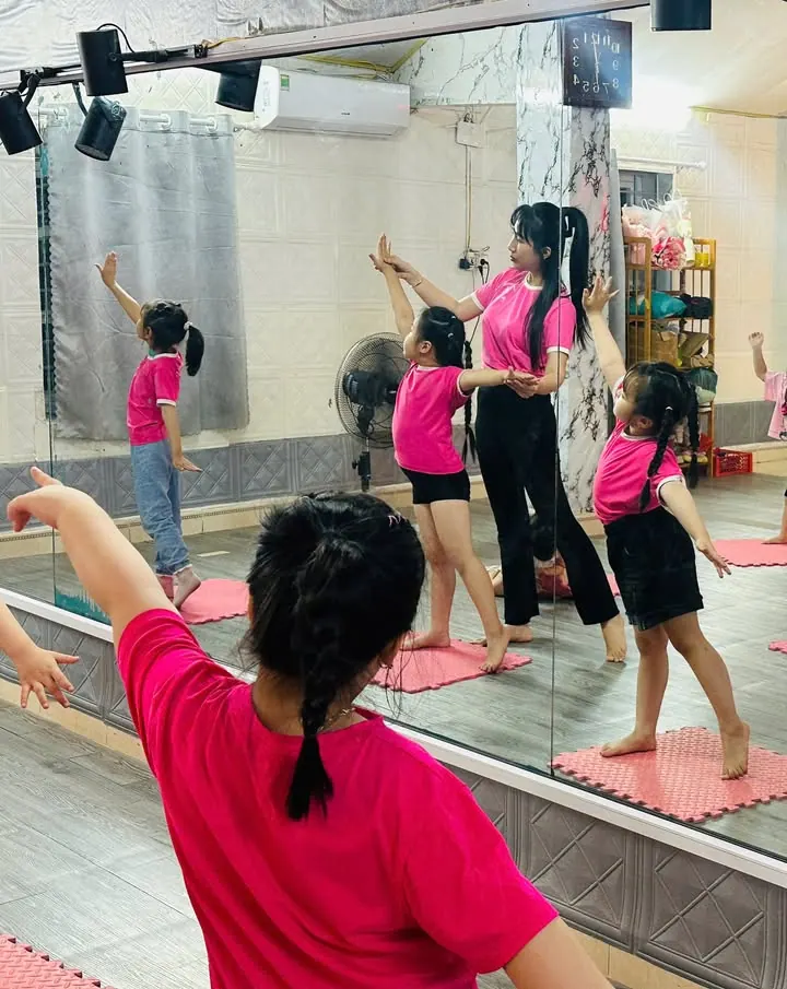 [Mới Khai Trương] Hè này cho con tham gia lớp nhảy đi các mẹ ơi! – ảnh 1