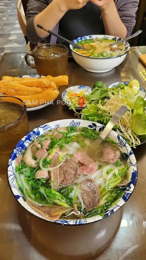 Phở Cẩm Phả ngày càng nhiều quán lên tầm!