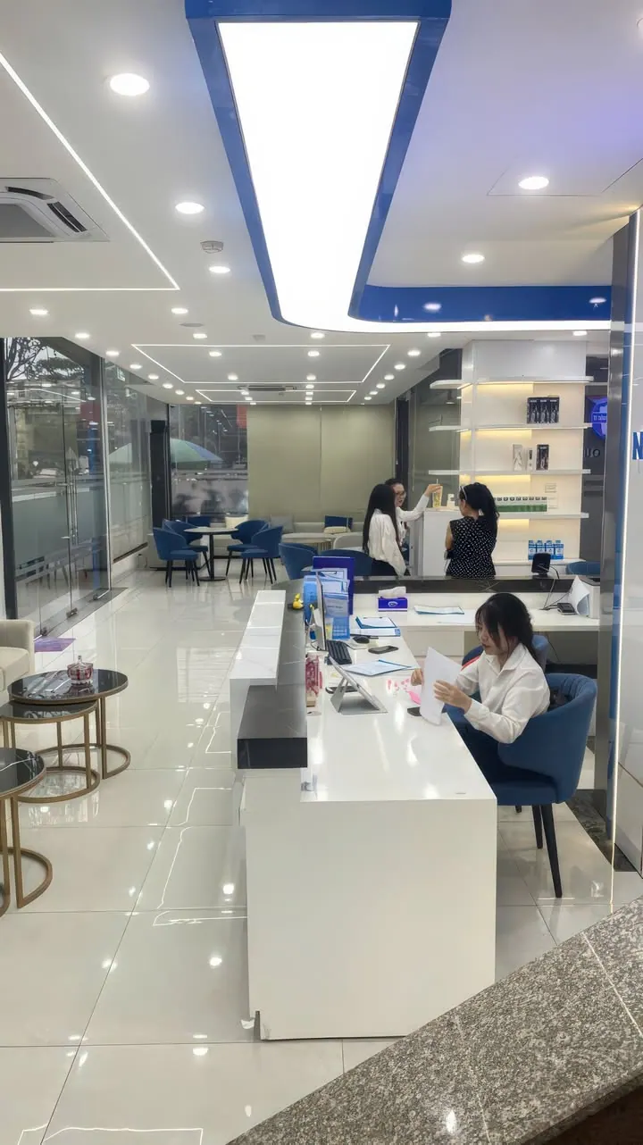 Lại còn sợ vào "nơi to." – ảnh 1